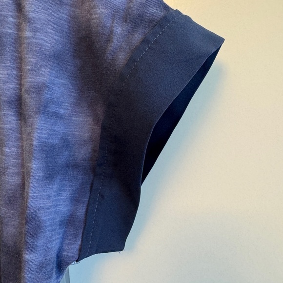 Jones New York tshirt with pocket detail - Picture 4 of 8